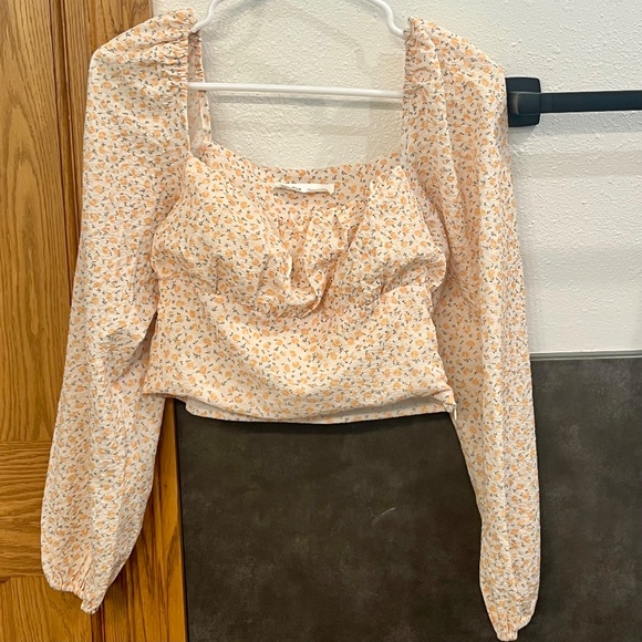 Elodie Yellow Dainty Floral Flower Balloon Sleeve Crop Top Blouse Medium - Picture 3 of 8